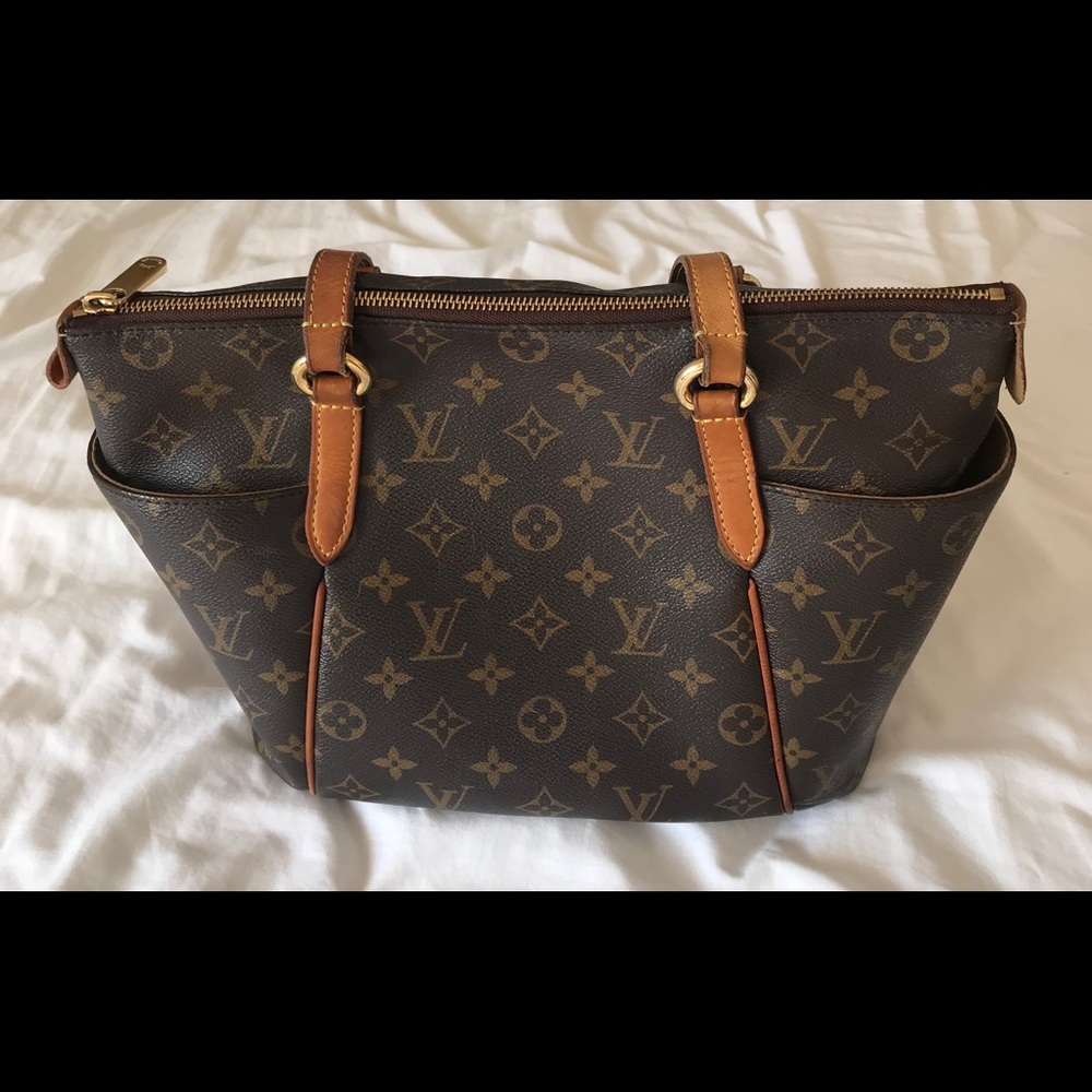 Authentic LV